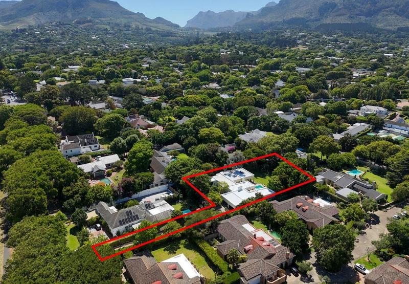 5 Bedroom Property for Sale in Constantia Upper Western Cape